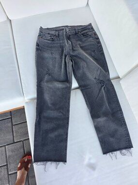 Old Navy Distressed Women's Jeans